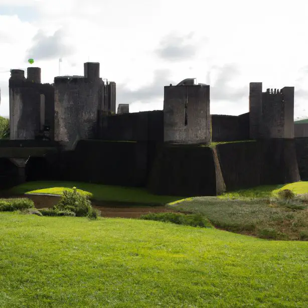 The Caerphilly Castle, Caerphilly : Interesting Facts, Information &#038; Travel Guide